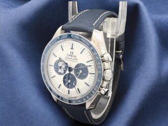 Omega Speedmaster Professional Moonwatch NEW 2026 Omega Speedmaster Certified 'Silver Snoopy Award' 50th Anniversary Ref. 310.32.42.50.02.001 - view 2