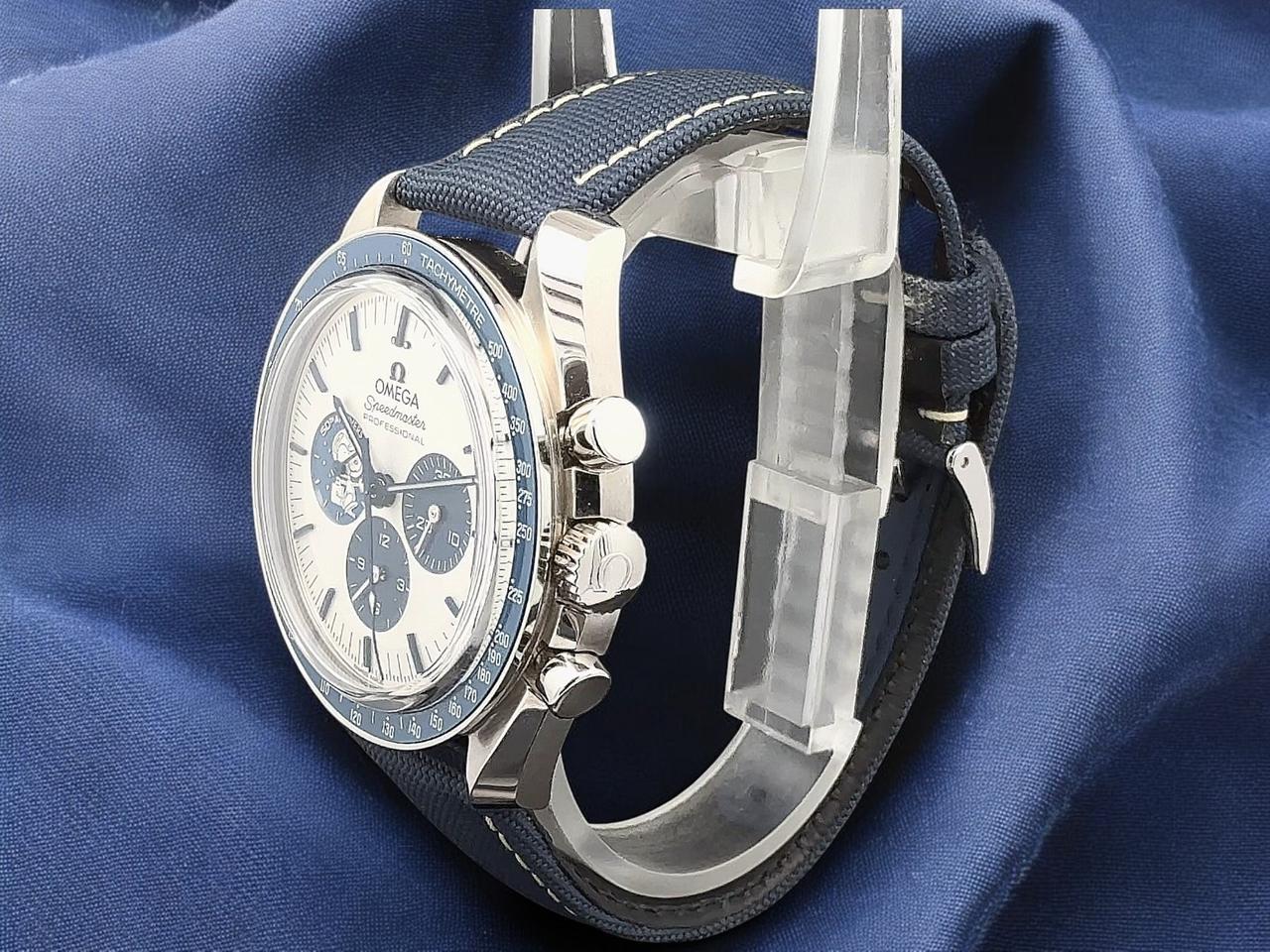Omega Speedmaster Professional Moonwatch NEW 2026 Omega Speedmaster Certified 'Silver Snoopy Award' 50th Anniversary Ref. 310.32.42.50.02.001 - view 3