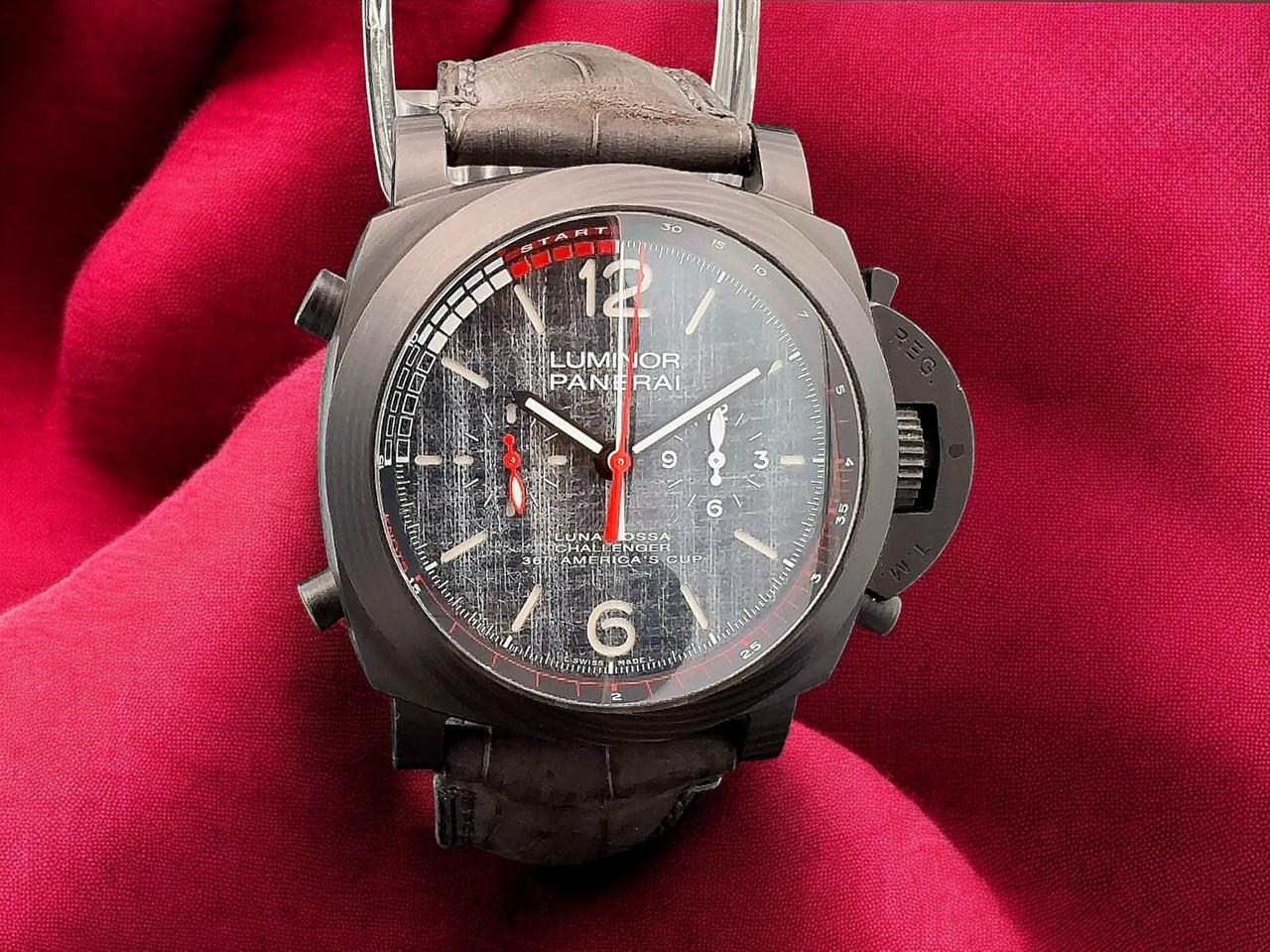 Panerai Luminor Luna Rossa 1950 47 Regatta Carbotech / Luna Rossa PAM01038 Ref. PAM 01038 - view 16