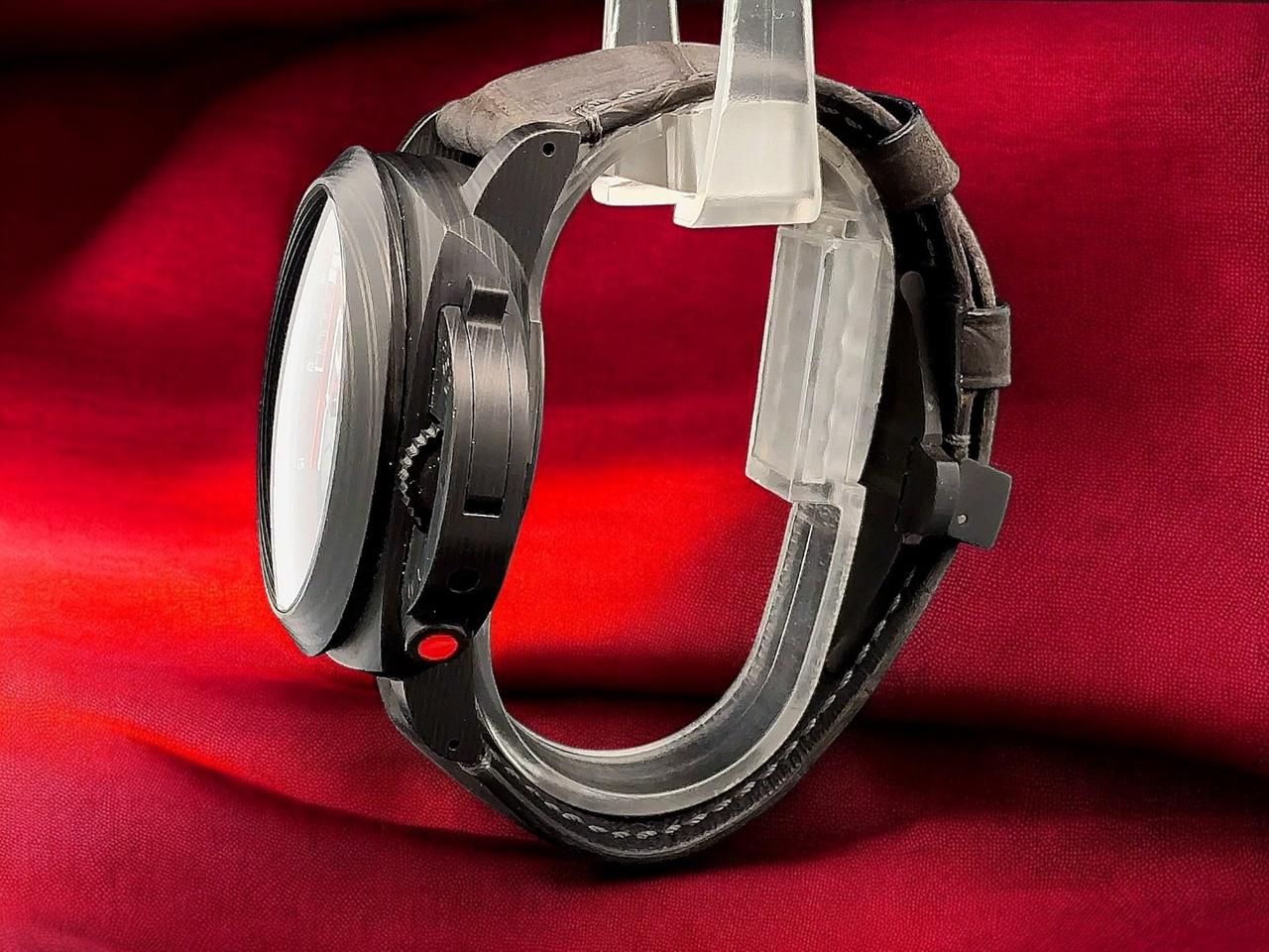 Panerai Luminor Luna Rossa 1950 47 Regatta Carbotech / Luna Rossa PAM01038 Ref. PAM 01038 - view 4