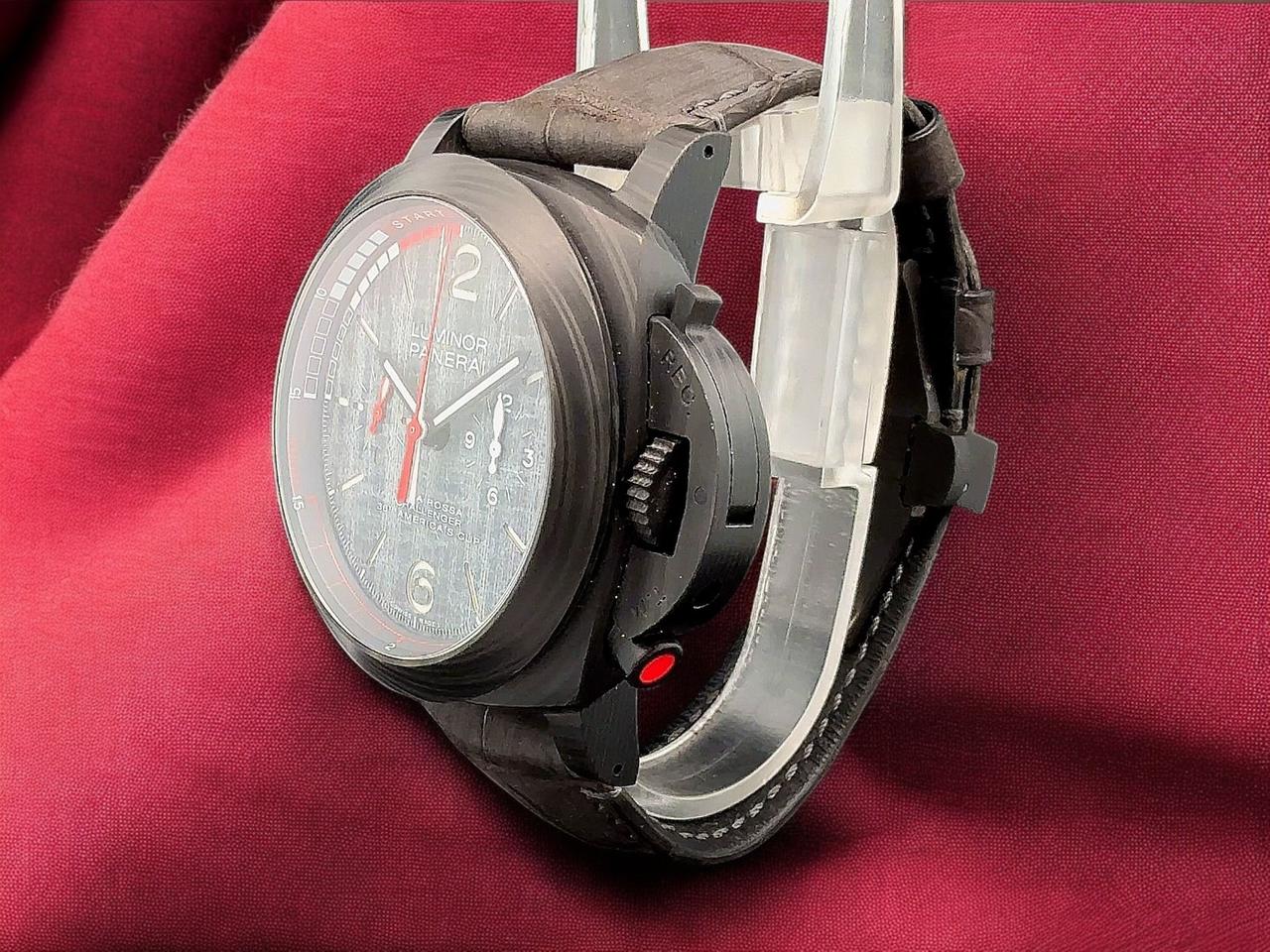 Panerai Luminor Luna Rossa 1950 47 Regatta Carbotech / Luna Rossa PAM01038 Ref. PAM 01038 - view 3