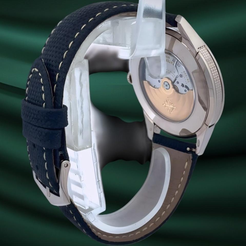 Patek Philippe Calatrava 5226G-001 Calatrava White Gold / Charcoal 40mm full set - view 10