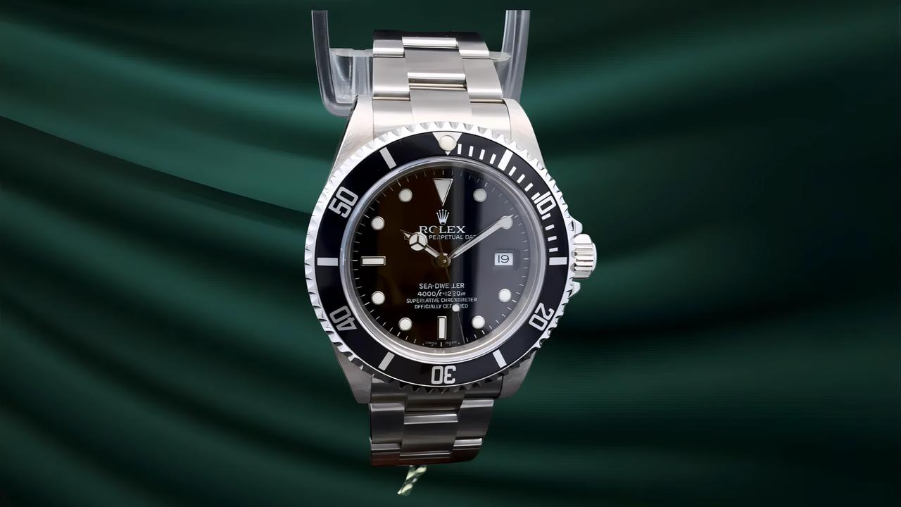 Rolex Sea-Dweller 4000 16600 SuperLuminova M SERIAL MK4 NEW OLD STOCK FULL SET - view 16