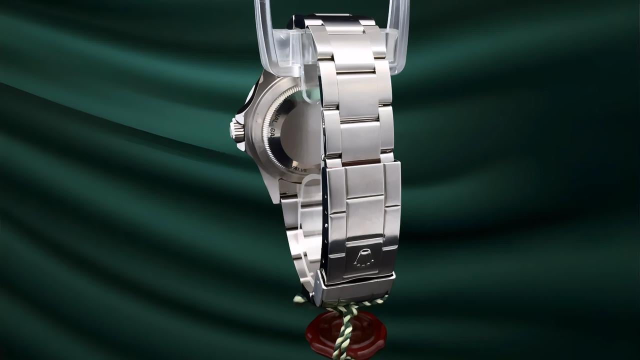 Rolex Sea-Dweller 4000 16600 SuperLuminova M SERIAL MK4 NEW OLD STOCK FULL SET - view 8