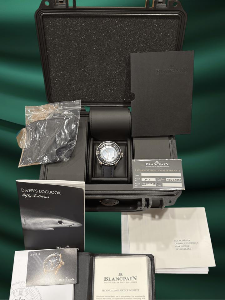 Blancpain Fifty Fathoms Titanium Blue dial Sailcloth 5015-12B40-O52A Full Set - view 16