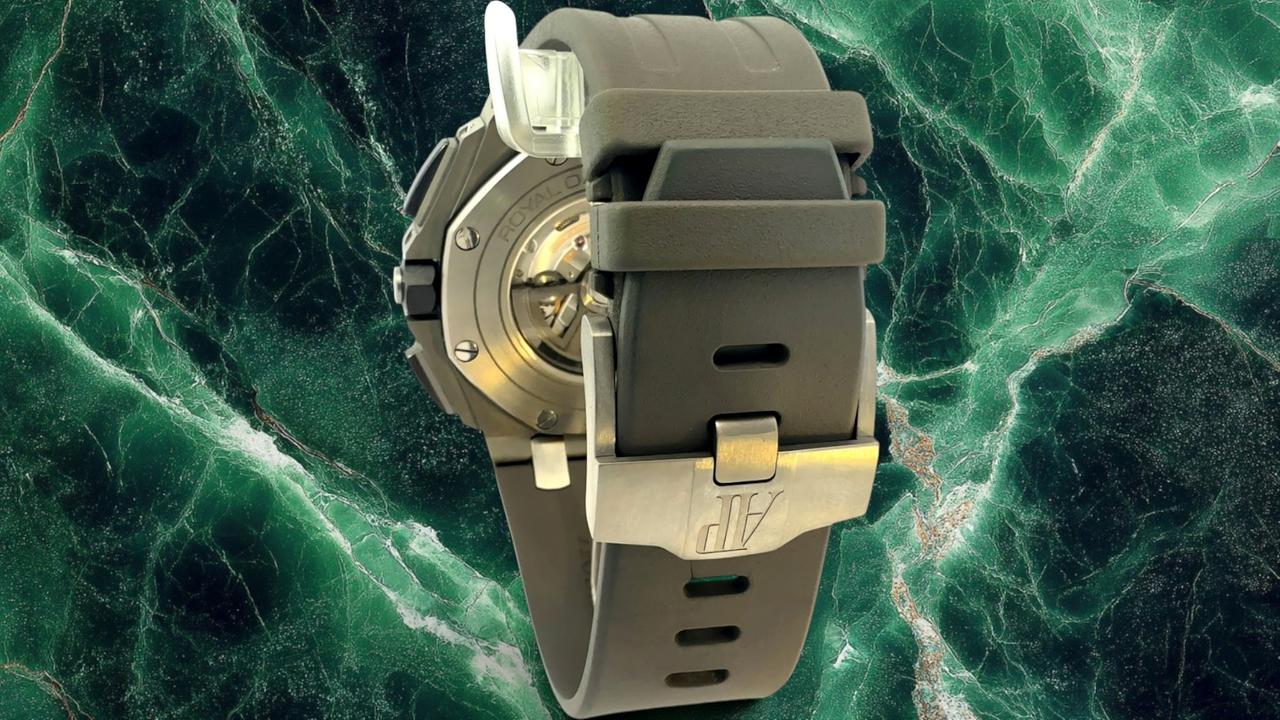 Audemars Piguet Royal Oak Offshore 44 Titanium / Ceramic / Grey / Rubber 26400IO Ref. 26400IO.OO.A004CA.01 - view 8
