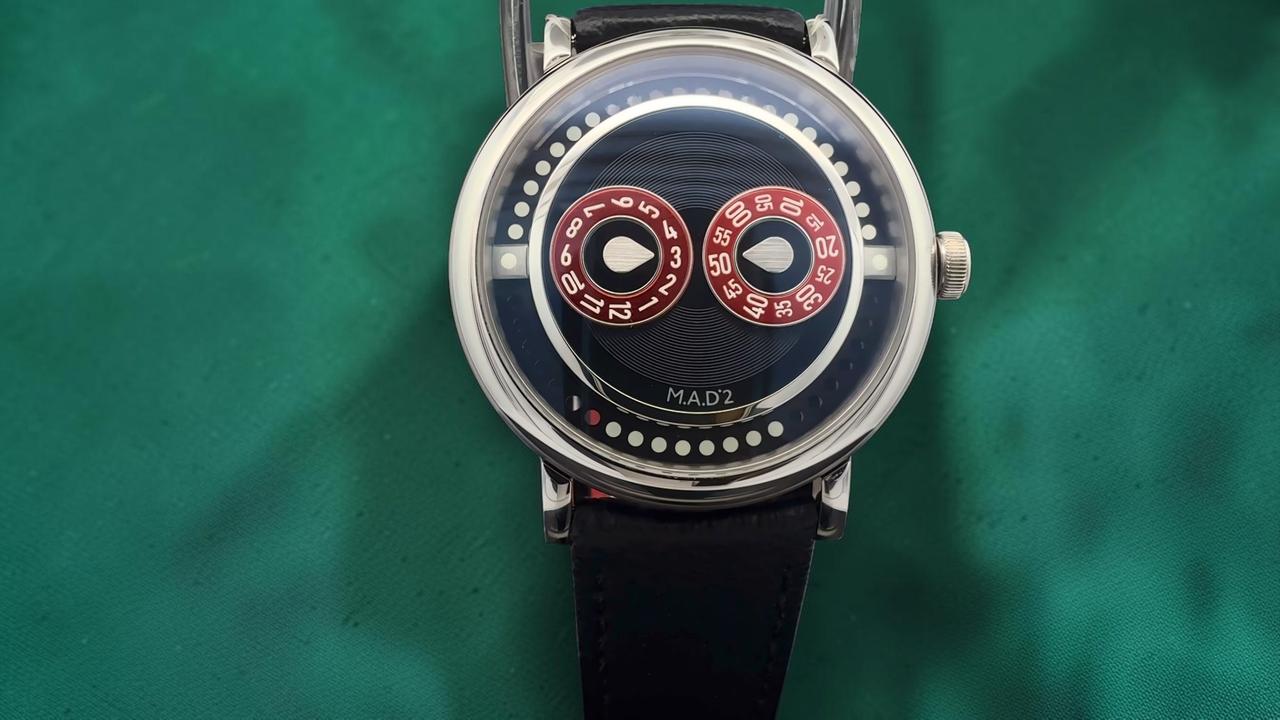 M.A.D. Editions Dial MB&f M.A.D. Edition 2 Eric Giroud R&B Ref. M.A.D.2 - view 16