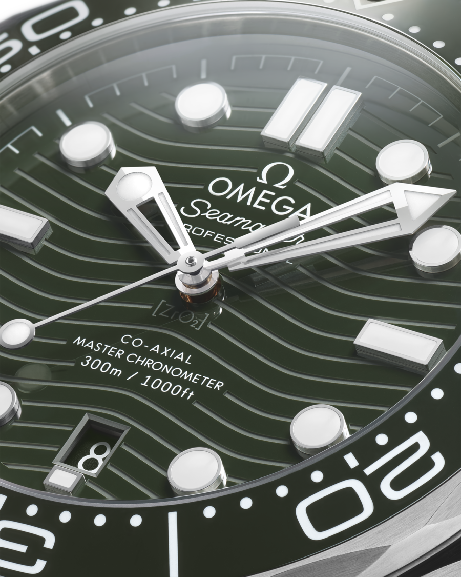 OMEGA Diver 300M 210.32.42.20.10.001 - Image 3