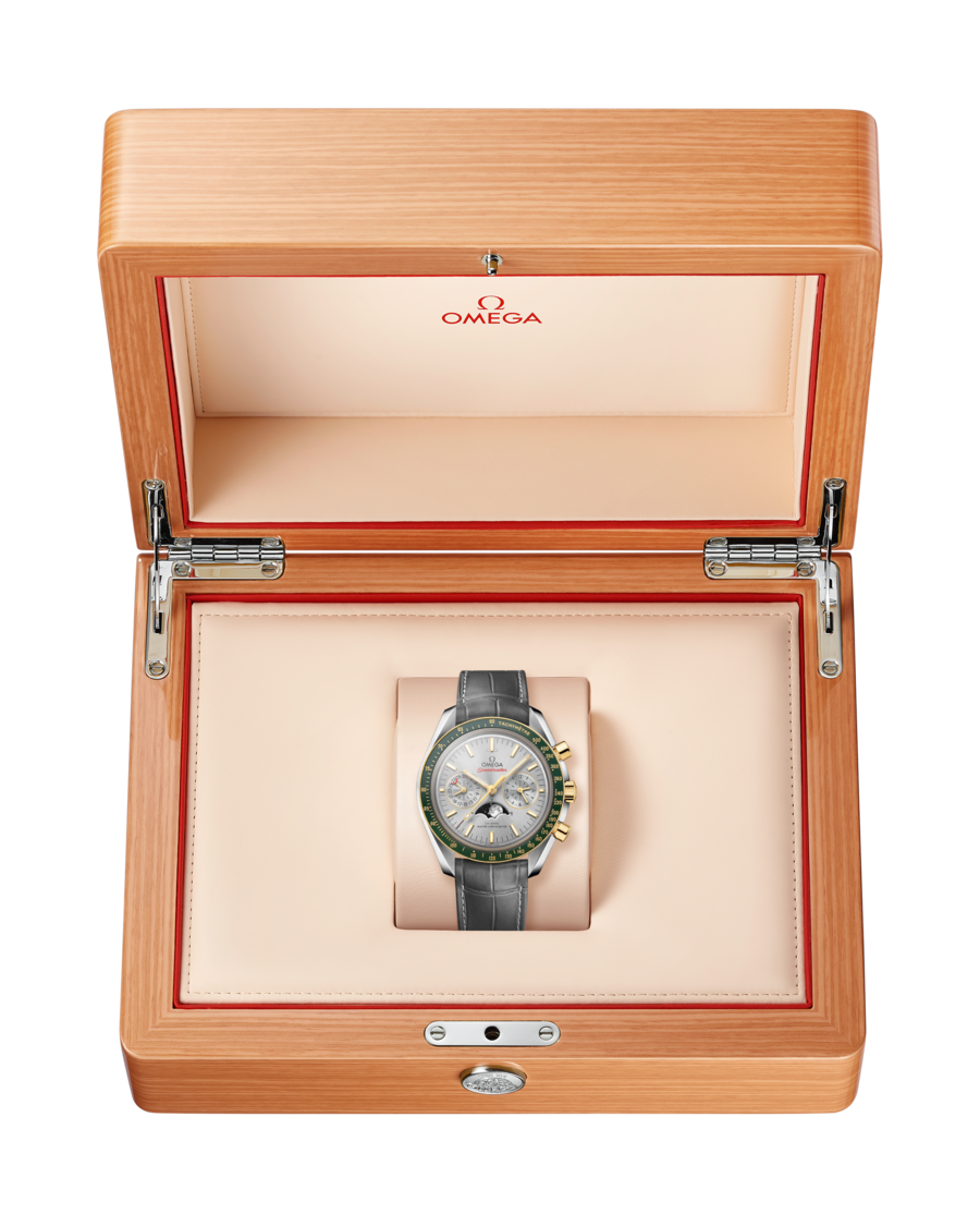 OMEGA Moonphase 304.23.44.52.06.001 - Image 3